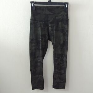 lululemon Align™ High-Rise Crop 21" Leggings Green + Black Camo Women's Size 4
